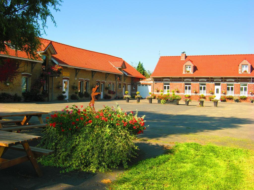 Camping Ferme Des Saules Hotell Bailleul  Exteriör bild